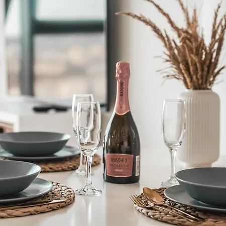 Hanza Tower Szczecin, Floor 21, - River View * Щецин